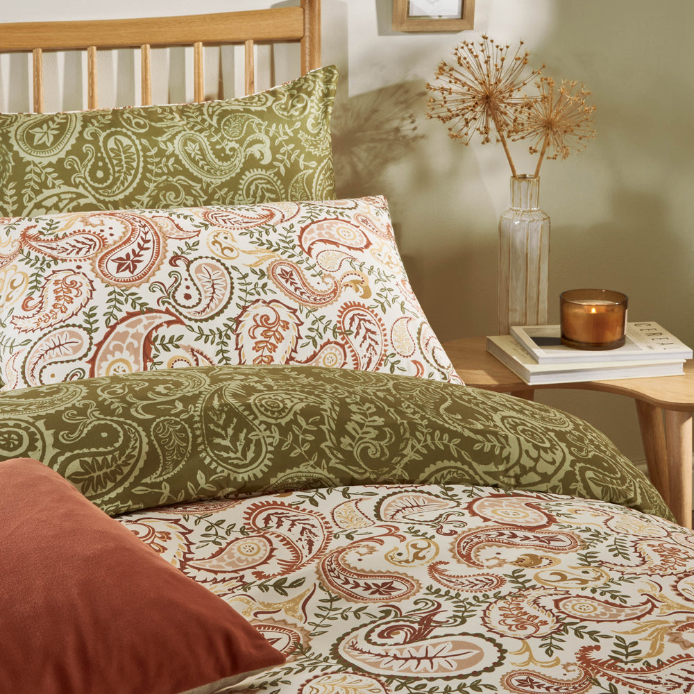 Anika Paisley Printed Soft Touch Duvet Cover Set Multicolour